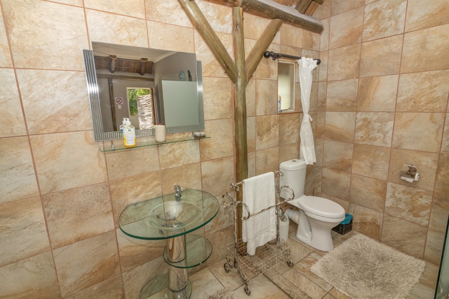 6 Bedroom Property for Sale in Panorama Free State